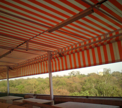 Low-Cost Vertical Drop Awning Manufacturer in Pune, Maharashtra, Mumbai, Mumbai, Aurangabad
